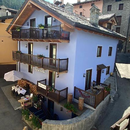 Rifugio Lilla Bed & Breakfast La Thuile Ngoại thất bức ảnh